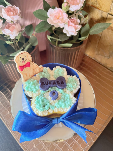 Paw shaped Mini Cake (150-200 grams)